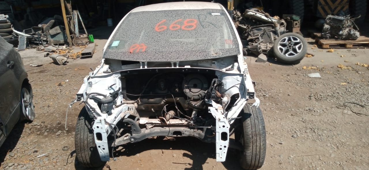 Riel inyección Kia RIO  USADO
